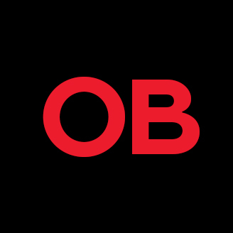 Logo OB rouge sur fond noir.